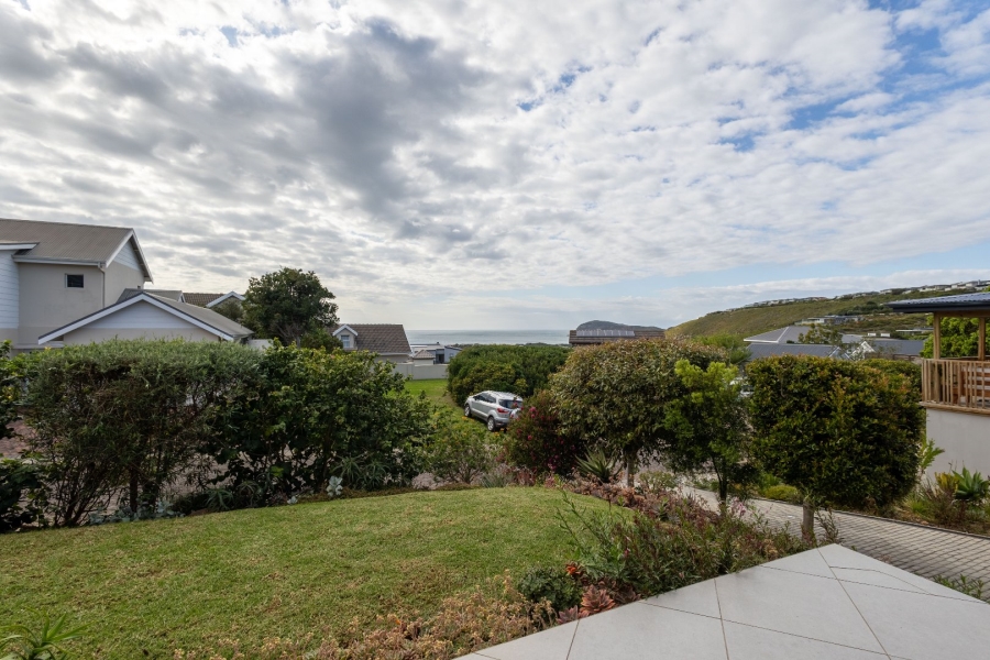 3 Bedroom Property for Sale in Whale Rock Sun Western Cape